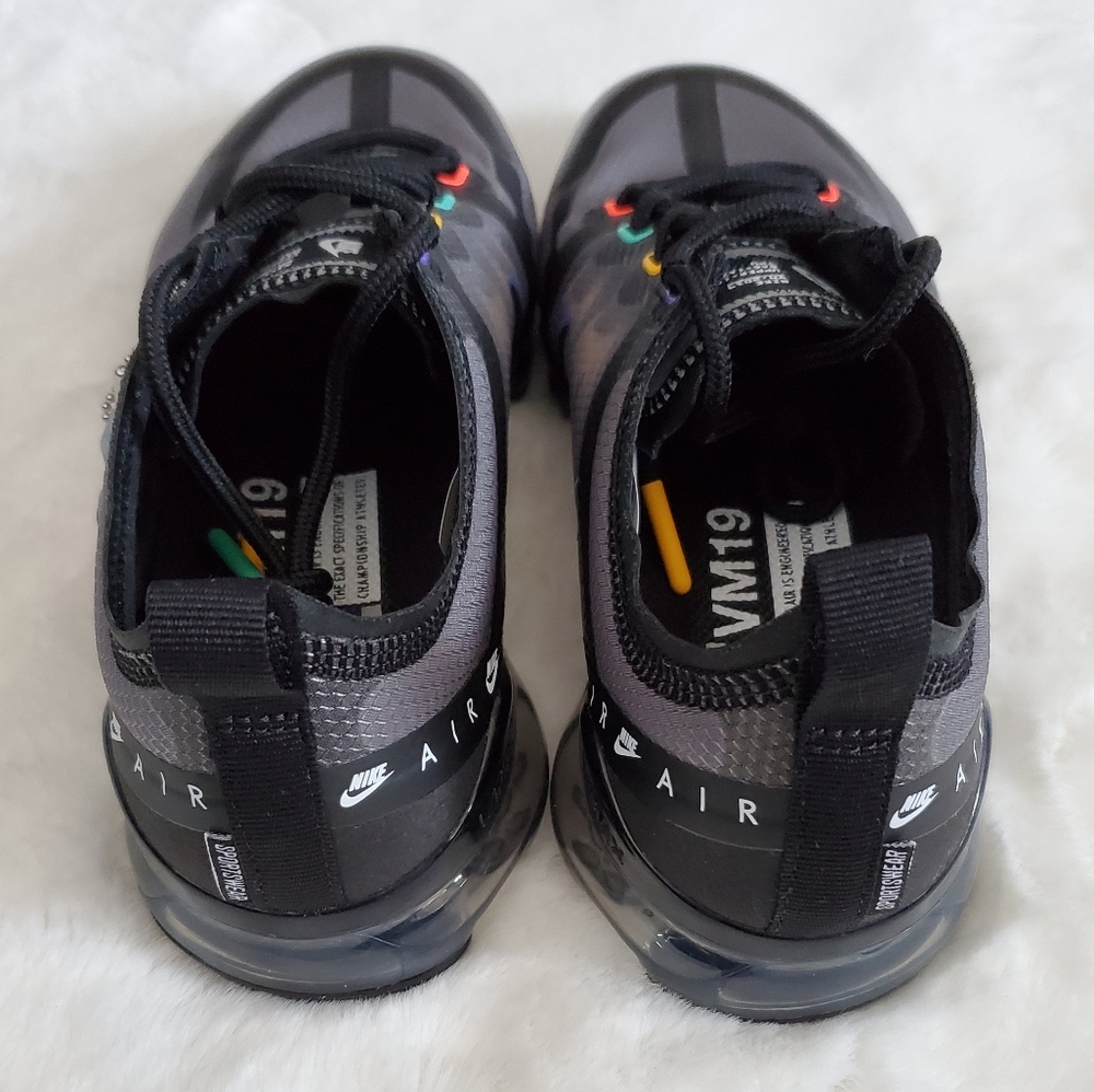 Nike vapormax 2019 Windbreaker - Picture 6 of 6